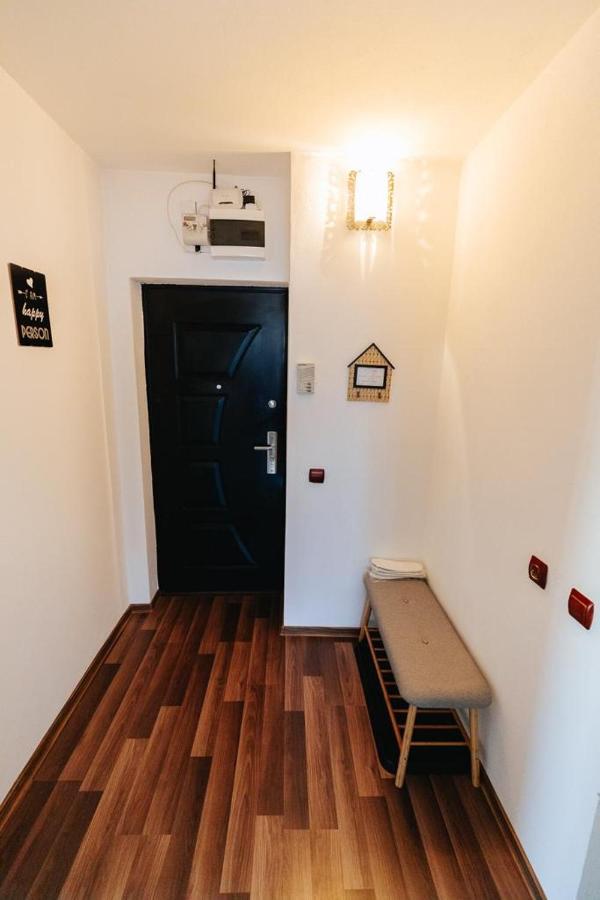 Ferienwohnung Scandinavian House Târgu Jiu Exterior foto